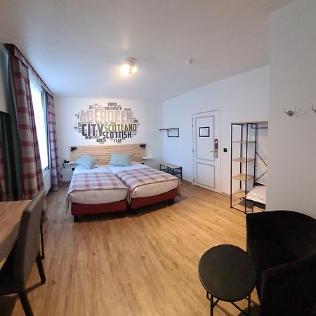 Hotel La Roseraie Wemmel Ngoại thất bức ảnh